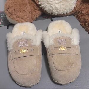 Miu Miu Beige Suede Slippers with Fur Trim